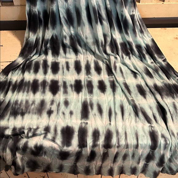 Young Fabulous & Broke Aqua and Black Maxi Dress - Picture 4 of 7